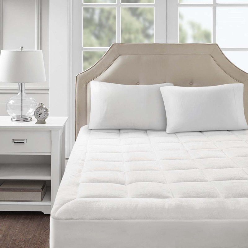 Surmatelas moelleux imperméable hypoallergénique en duvet synthétique, Très grand californien