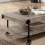 Table basse de style industriel