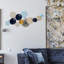 Accessoire mural en métal peint à la main, 35,4 po x 16,5 po | 100% métal, épaisseur: 0,03 pouce | Conception unique avec des variations de couleurs | Parfait pour la décoration intérieure, le salon et l'esthétique de bureau