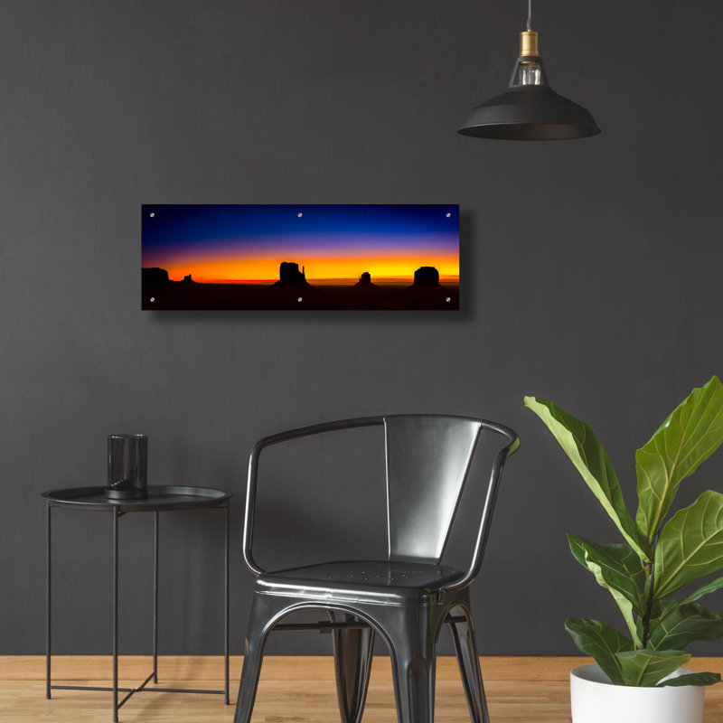 «Sunrise In The Valley» par Jonathan Ross, art mural en verre acrylique, H 12 po x l 36 po
