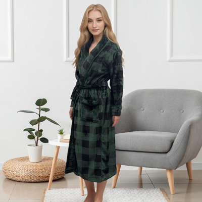Elegant Comfort Luxurious Womens Spa Plush Fleece Bathrobe With Shawl Collar And Pockets - Velvet Soft Fluffy, Warm Long Robe