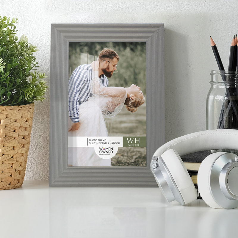 Ensemble de 8 cadres muraux en bois 8 "x 7" gris, 4 po x 6 po