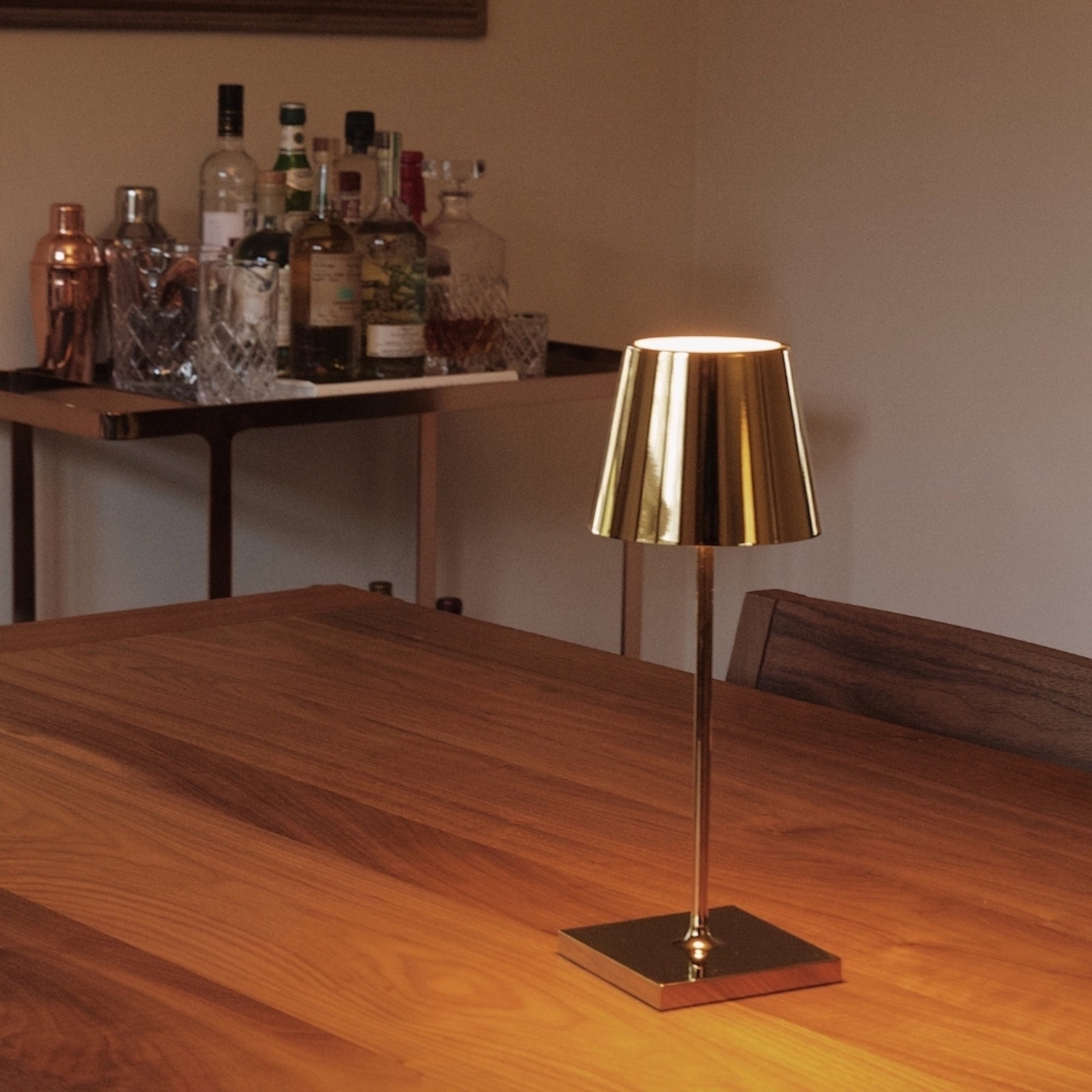 Poldina Table Lamp, Glossy Gold