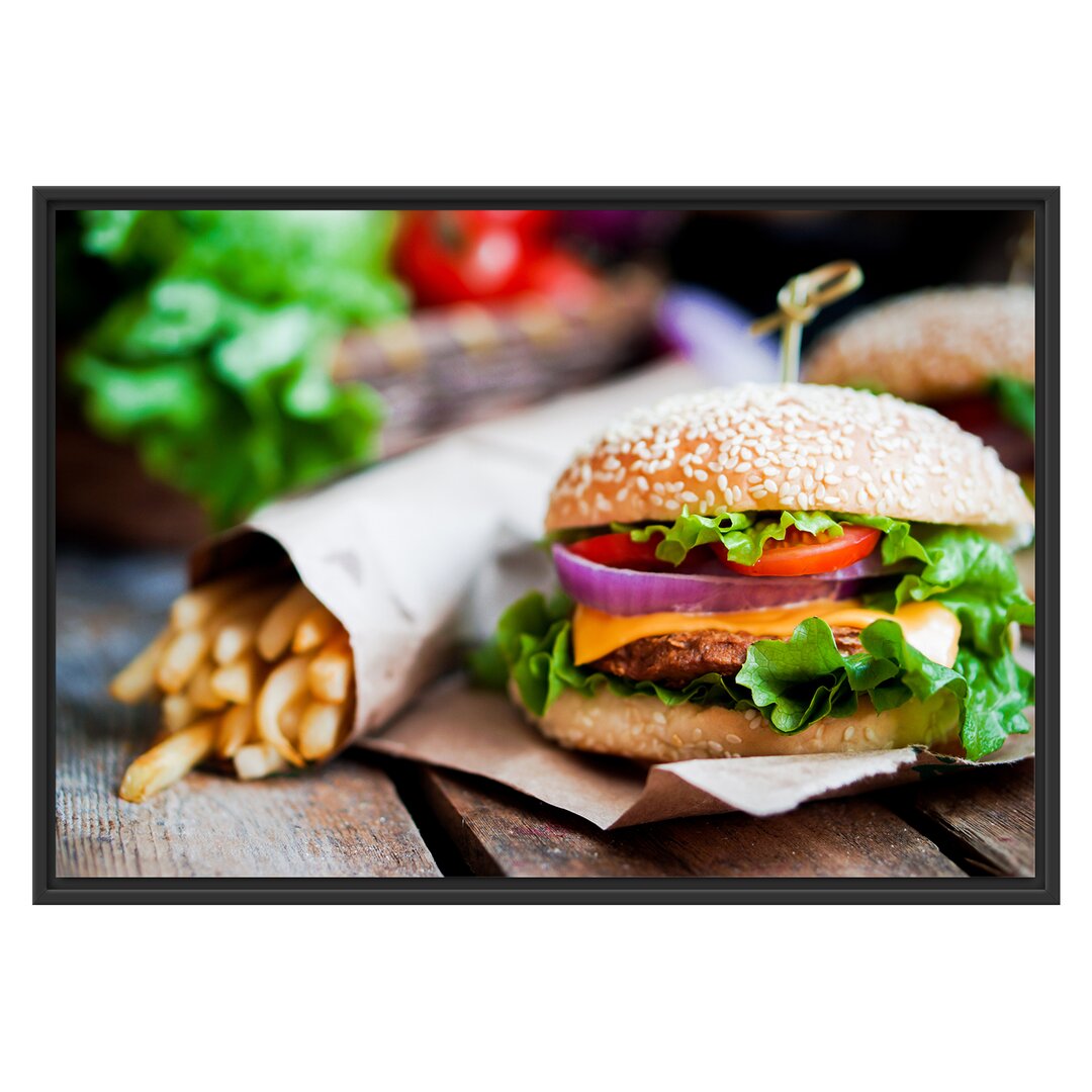 Leinwandbild „Burger & Pommes“, Fotodruck