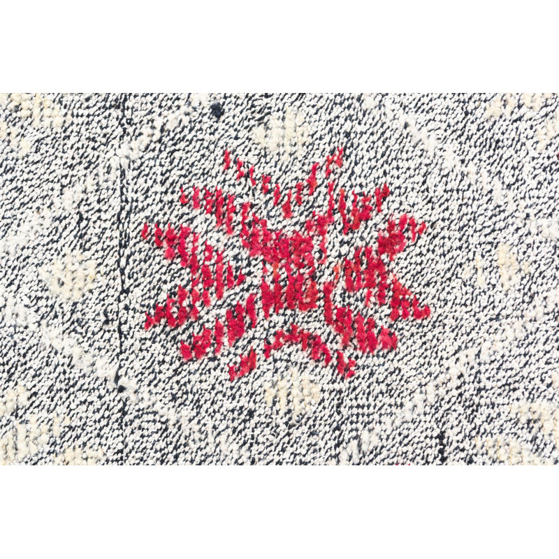 Tapis noir N Peace