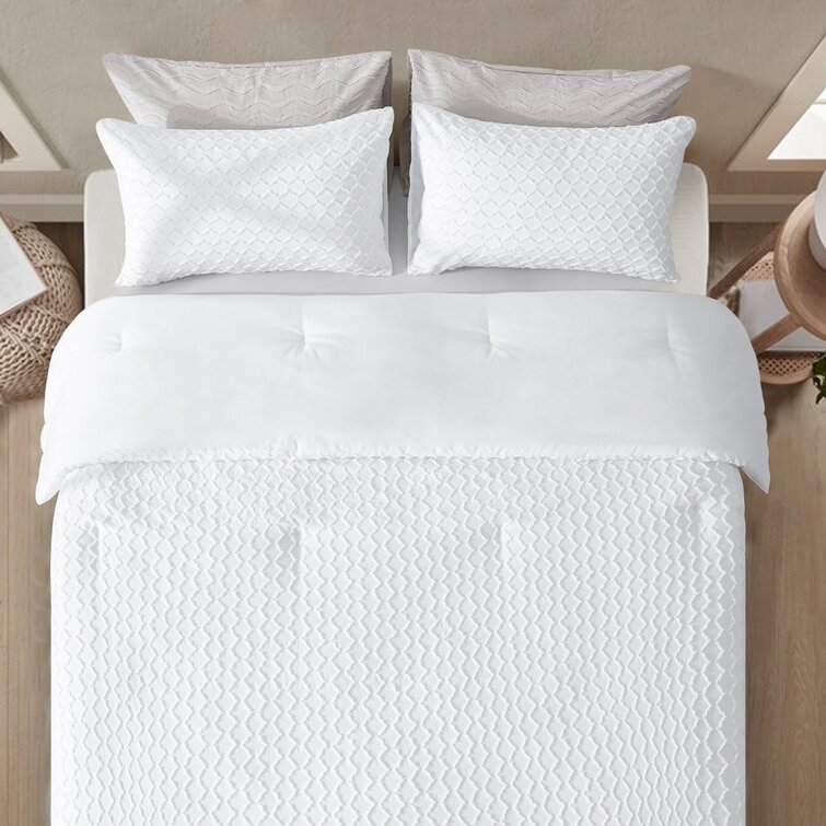 Cushion Lab Trufiber Comforter - White