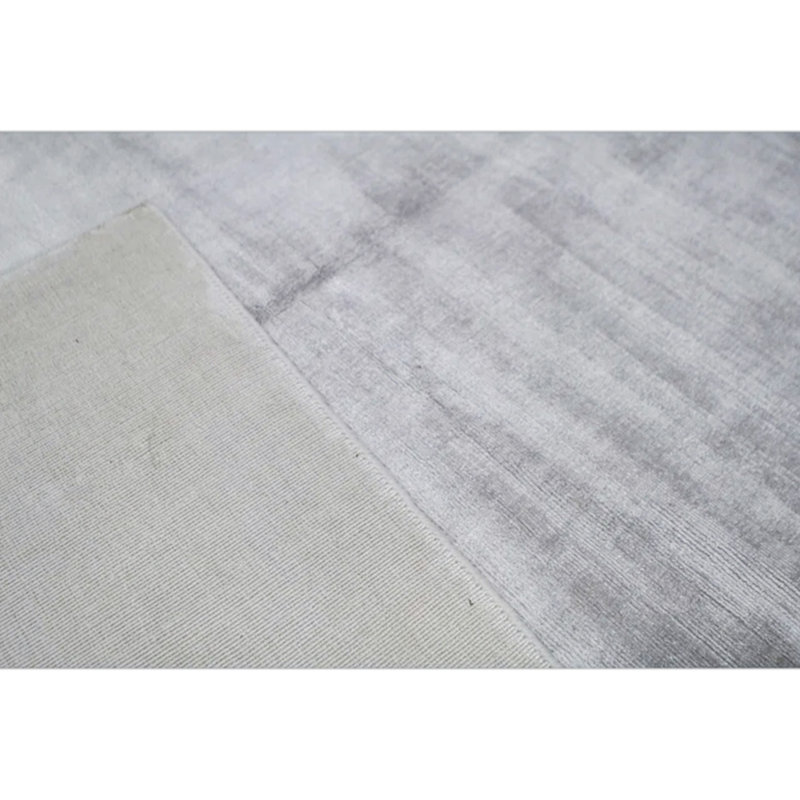Wool Area Rug in Gray, Rectangle 5' x 7'
