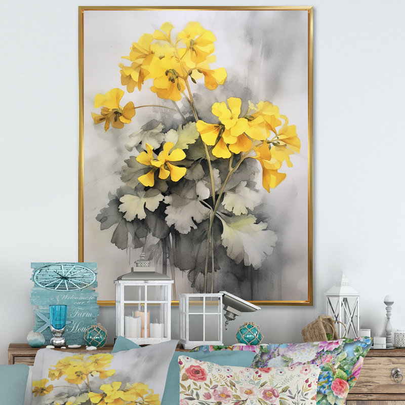 «Yellow and Grey Geraniums Bouquet I», reproduction sur toile, Cadre flottant doré, H 32 po x l 16 po x P 1 po
