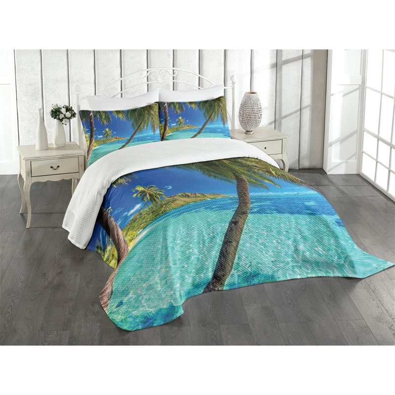 Tropical Palm Trees Sea Queen Quilted Bedspread Set