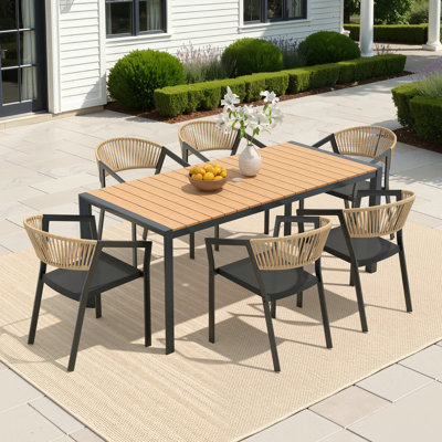 Ensemble repas pour 6 personnes en aluminium avec chaises empilables et trou pour parasol