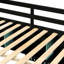 Lit mezzanine double avec bureau, tablettes, ports, éclairage à DEL et en noir + - Améliorez votre espace de jeu, les lumières de la structure en bois massif combinent style, fonctionnalité et confort.-1315533075