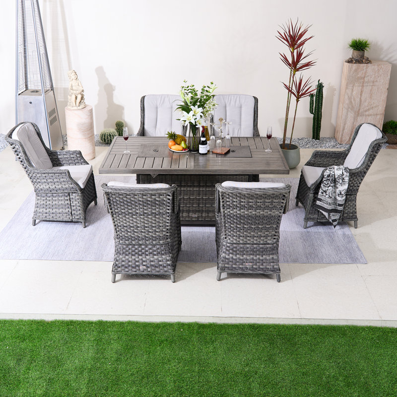 Ensemble repas pour 6 personnes en osier avec table de foyer et seau à glace, coussins inclus