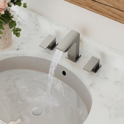 Widespread Bathroom Faucet 3 Hole, 2-handle Bathroom Sink Faucet with Drain Assembly