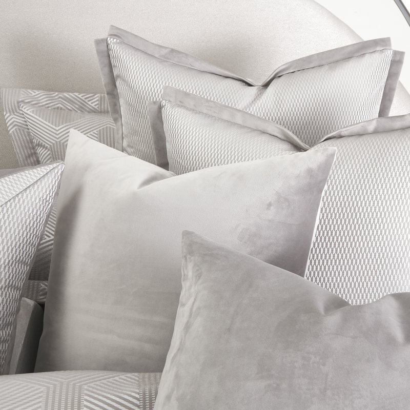 Nouveau Duvet Set - Dove, King Duvet Cover + 5 King Shams+4Throw Pillows