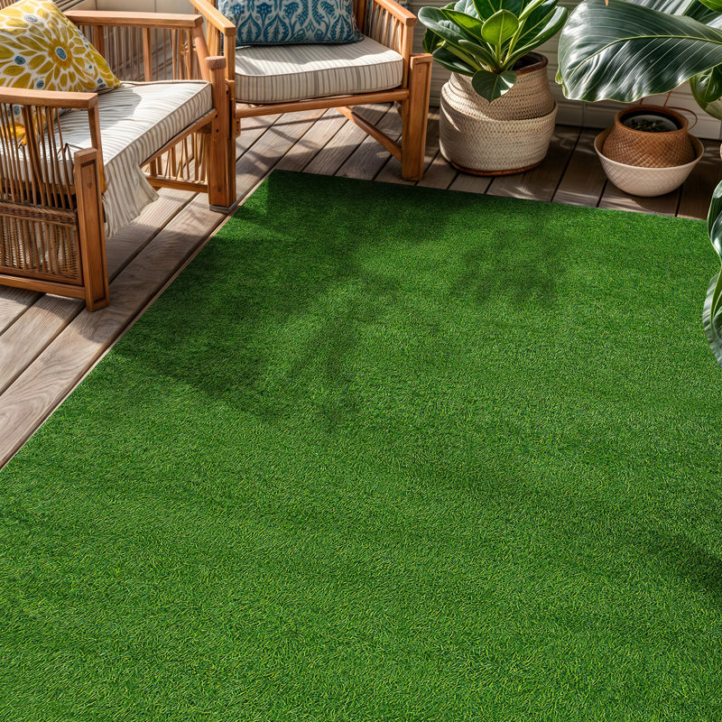 Brittannie Indoor/Outdoor Waterproof Artificial Grass Turf Rugs, Rectangle 4' x 6'