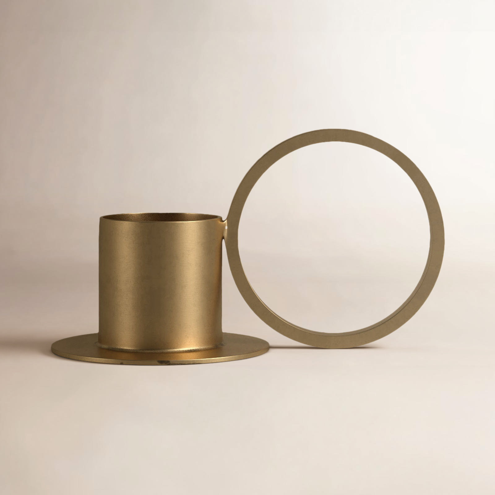 2'' H Iron Tabletop Candle Accessories