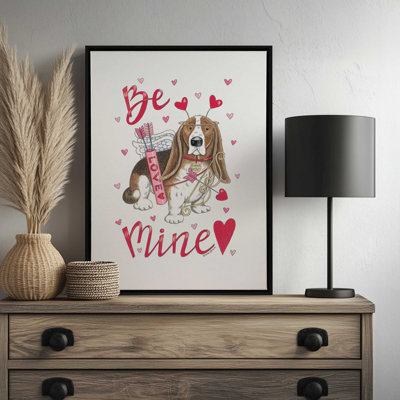 «Be Mine Basset» par Deb Strain, reproduction d'art