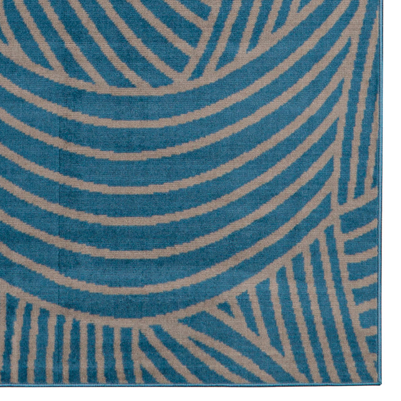 Mawhinney Geometric Indoor Rug, Rectangle 4'3" x 7'3"