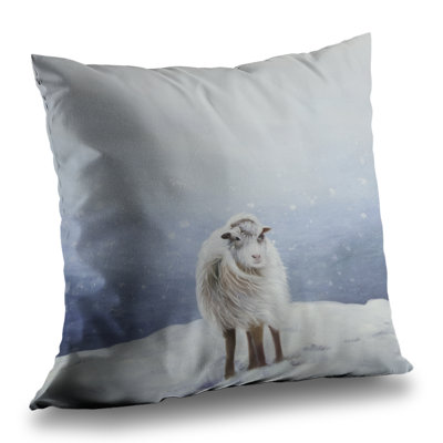 Long hair sheep - Office Landscapes poly twill throw pillow