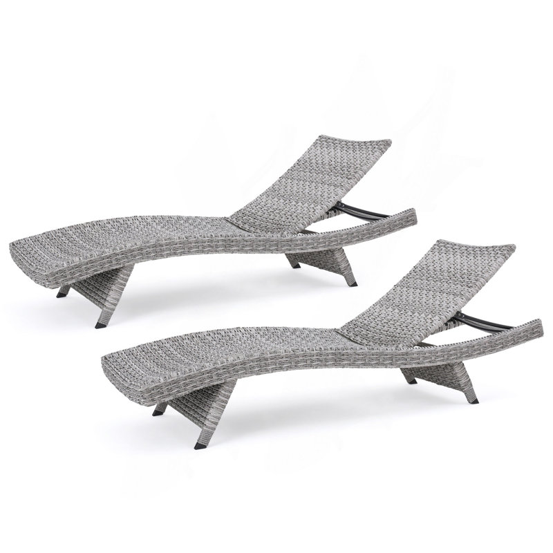 Chaise longue en osier crème