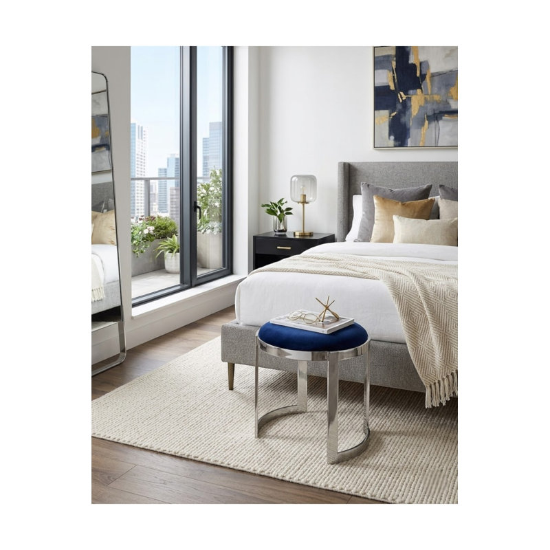 Tabouret de coiffeuse en métal Nouri - table basse avec repose-pieds Orion, Velours marine, Argent