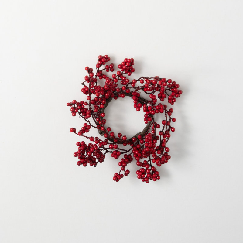 Couronne de baies rouges artificielles 12 po