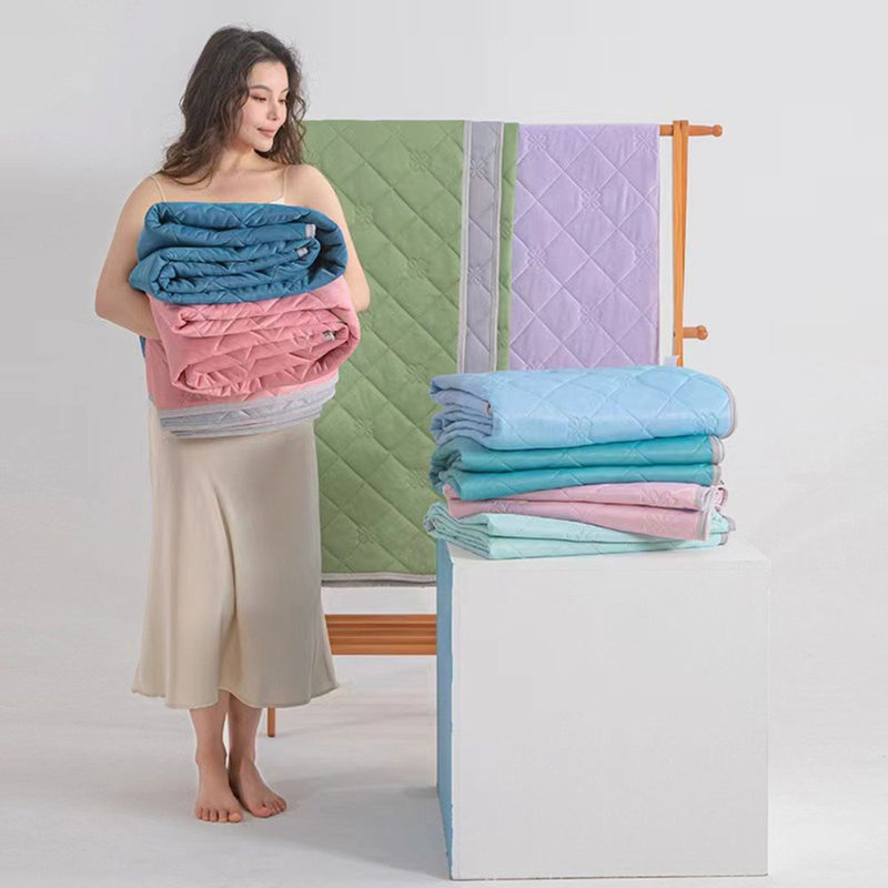 Reversible Cooling Blanket for Summer, Cool Touch Comforter for Camping Mats, Pets ,Quick Drying, 230cm x 200cm, Sky Blue