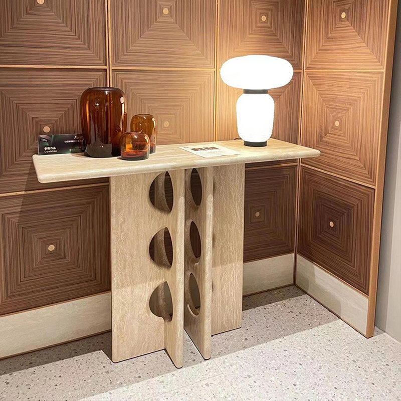 La console à l'esthétique géométrique, H 33,46 po x l 55,12 po x P 13,78 po