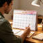 Calendrier d'arrivée 2027 - Décoration murale - Calendrier à cocher-509667334