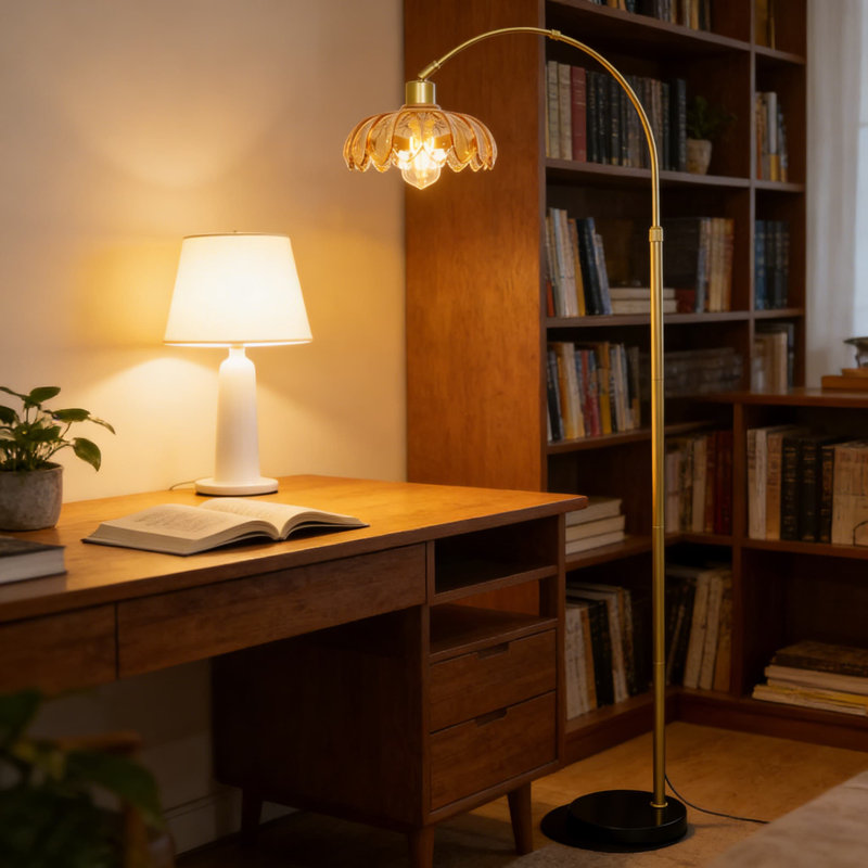 Lampe sur pied à arche moderne avec télécommande, hauteur réglable et ampoule DEL intelligente - Lampe sur pied à intensité variable pour le salon ou la chambre à coucher avec base en marbre