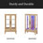Élégante armoire vitrée en chêne clair avec portes en verre trempé, lumière DEL, panneau arrière en miroir et tablettes réglables - rangement parfait pour la maison et le bureau