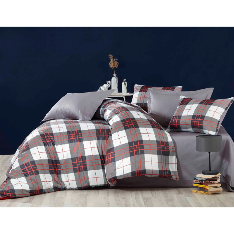 Aithusa Cotton Striped Duvet Cover Set with Pillowcases