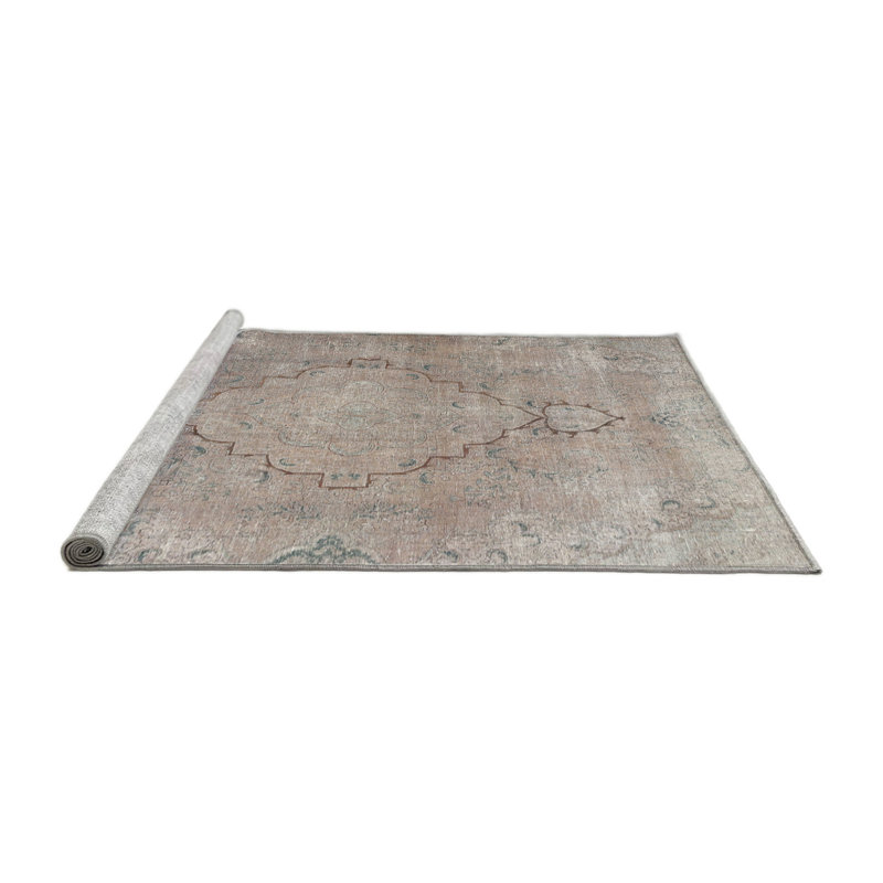 Akayla Oriental Indoor Rug, Round 7'