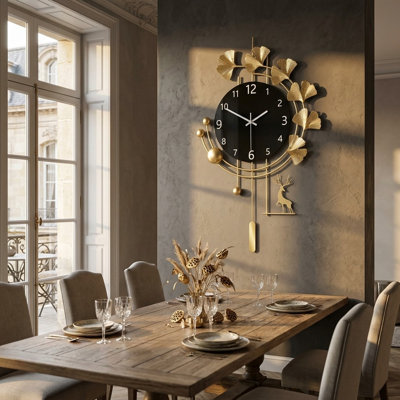 Iron Analogue Wall Clock