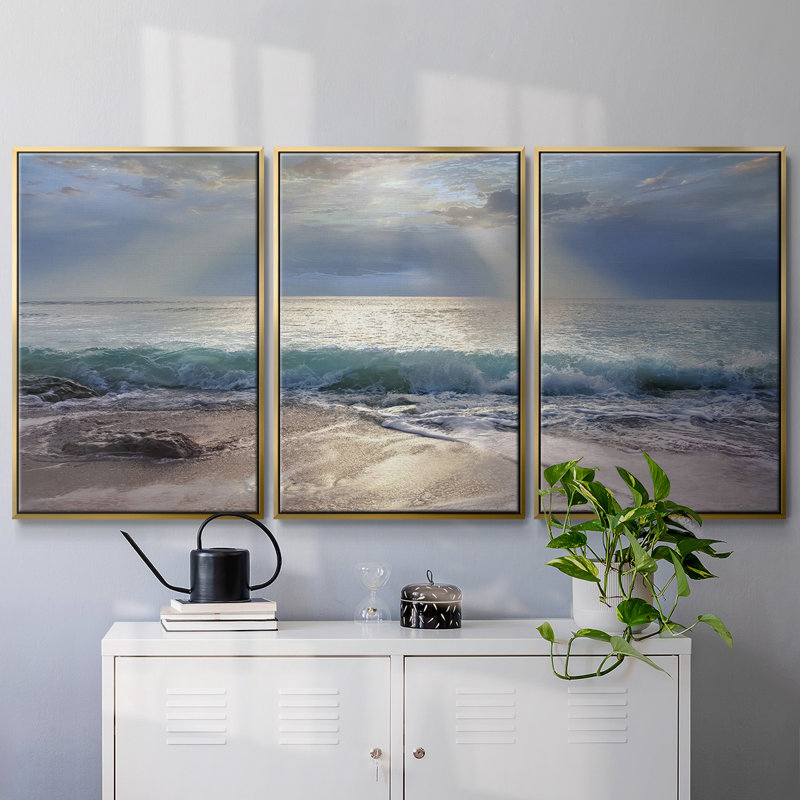 «Aqua Blue Morning», peinture sur toile 3 pièces, H 24 po x l 48 po, Encadrement doré