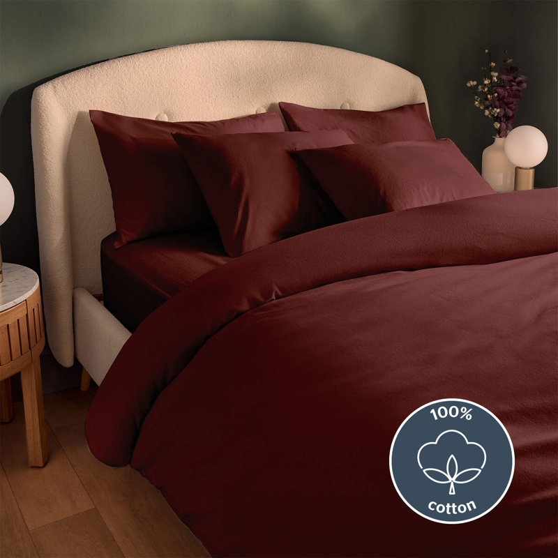 Silentnight Brushed Cotton Duvet Set, Red, King Duvet Cover Set + 2 Standard Pillowcases