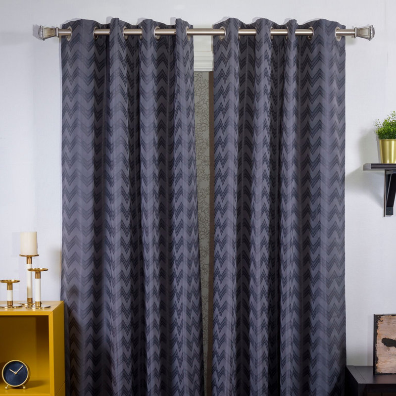 Nouveau Single Curtain Rod, 3.5" H x 120" W x 5.25" D, Antique Silver