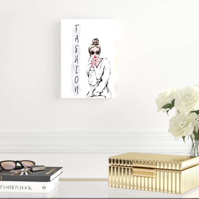 «Fashion Woman», impression sur toile tendue, H 12 po x l 8 po