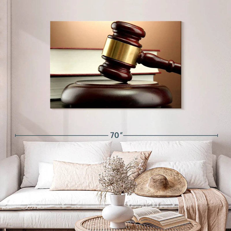 Alcaraz Law, H 30 po x l 45 po