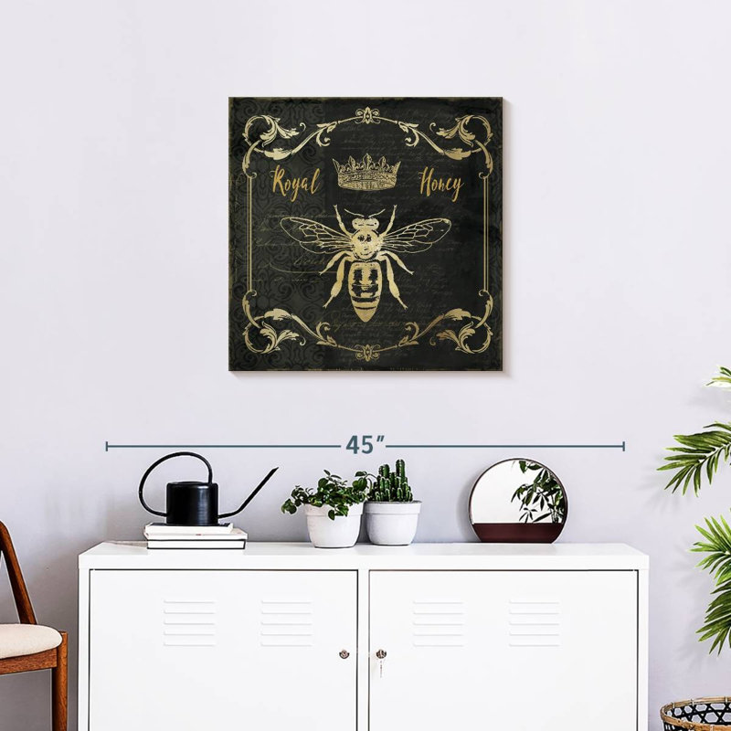 Royal Honey Bee I, 24" H x 24" W