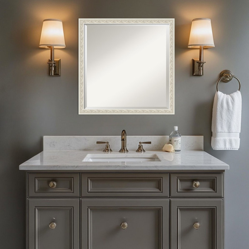Miroir mural de salle de bain Bethany, 22 po x 22 po, Argent argent