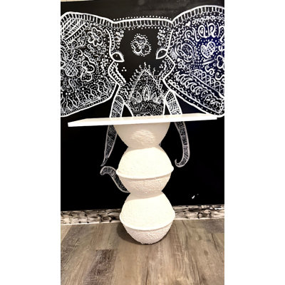 Keashia Pedestal End Table by Ivy Bronx