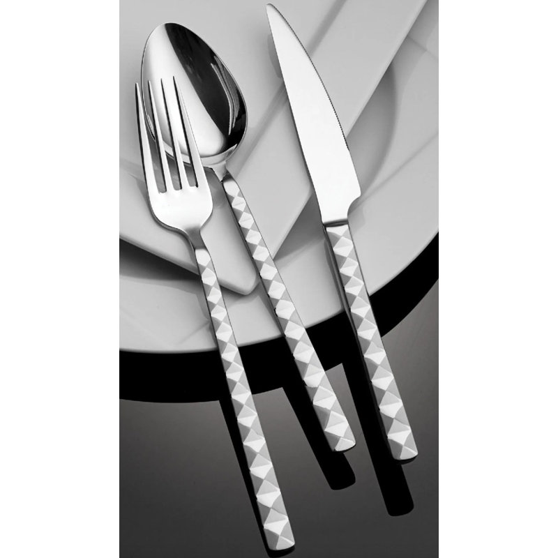 Ensemble de coutellerie