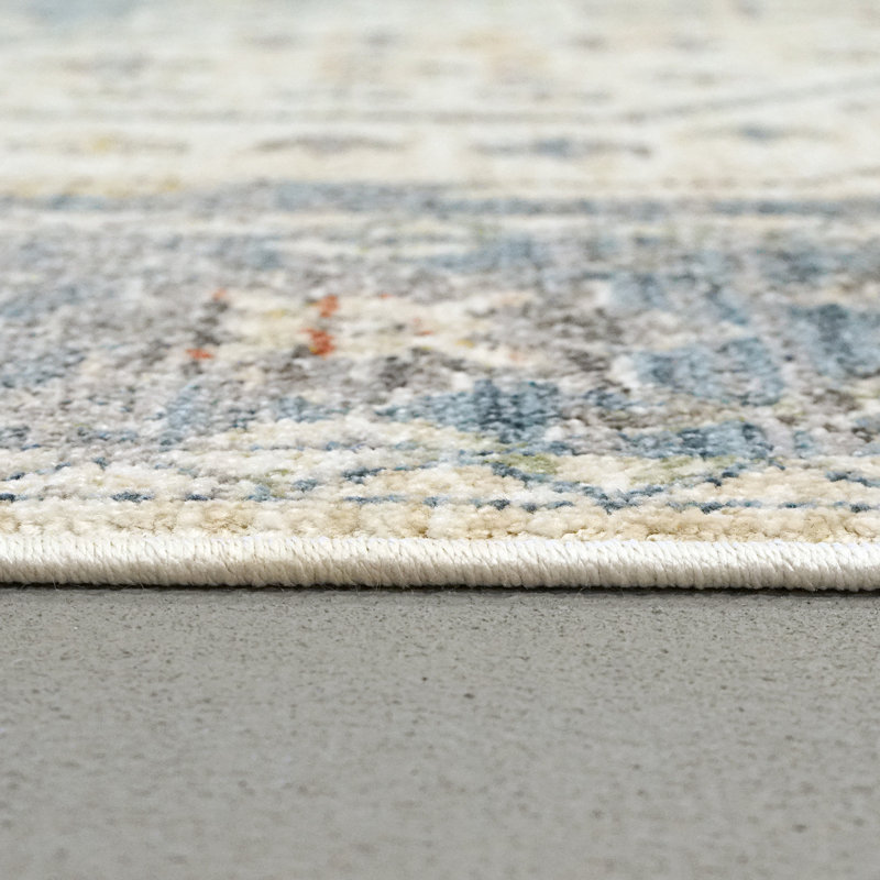 Igikpak Oriental Indoor Rug, Runner 2'2" x 7'3"