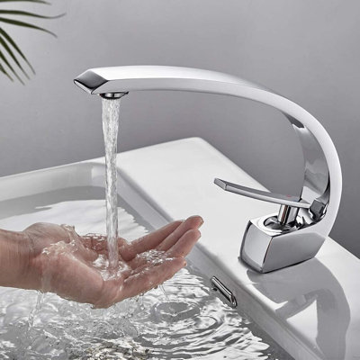 Single-Hole Single-handle Bathroom Faucet