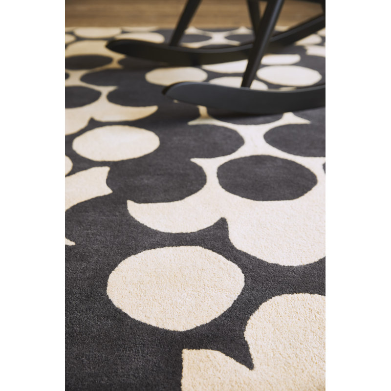 Wool Floral Area Rug in Black/Off-White, Rectangle 8' x 11'6"