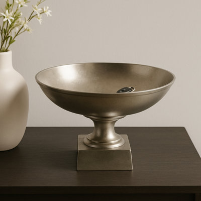 Bol décoratif à piédestal en métal sur base carrée - Bol décoratif de style rétro moderne pour centre de décoration ou centre de table - 20 po, argent