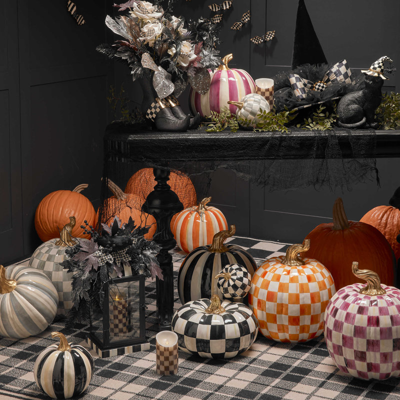 Courtly Check® Squashed Glossy Medium Pumpkin