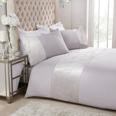 Dyal Polyester Solid Colour Duvet Cover Set with Pillowcases