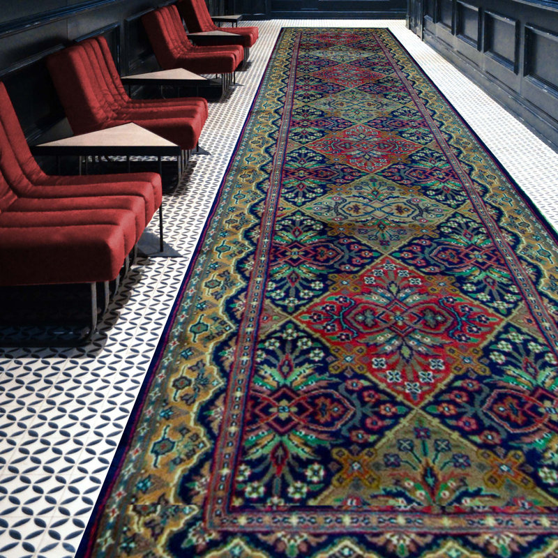 Chemin de table bleu, brun et rouge noué à la main de haute qualité